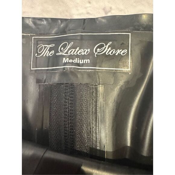 The Latex Store zip through leggings size medium black excellent condition - Picture 4 of 7